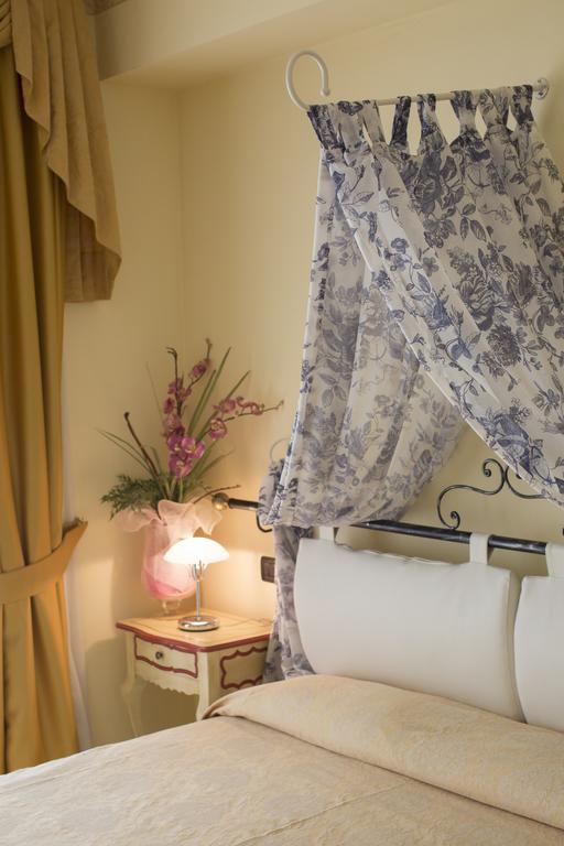 Relais Du Lac Desenzano del Garda Kültér fotó