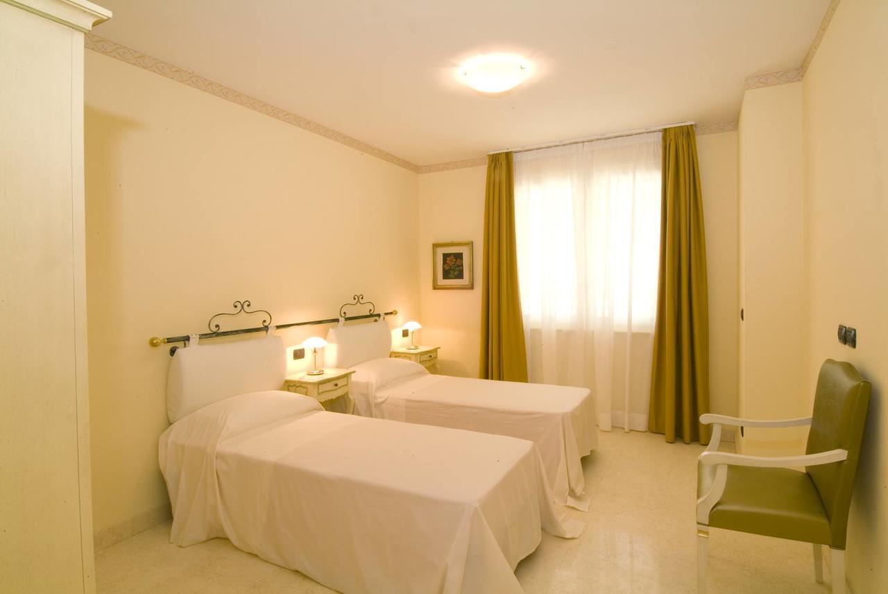 Relais Du Lac Desenzano del Garda Kültér fotó